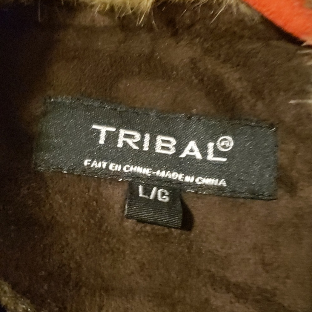 Vest - Picture 2 of 2